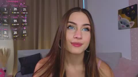 Snapshot of appleeepie chatting on November 22, 2025, 9:19 am Vicki online show from November 22, 2025, 9:19 am