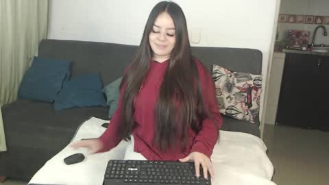 Abril Freelance Model online show from November 12, 2025, 3:07 am