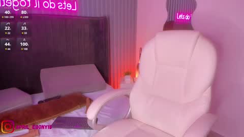 April online show from March 2, 2025, 2:32 pm