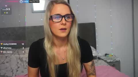 Snapshot of april_flix chatting on September 10, 2025, 8:42 pm April Flix online show from September 10, 2025, 8:42 pm