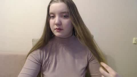 Snapshot of aquanarmin chatting on February 4, 2025, 10:00 am Josefin online show from February 4, 2025, 10:00 am