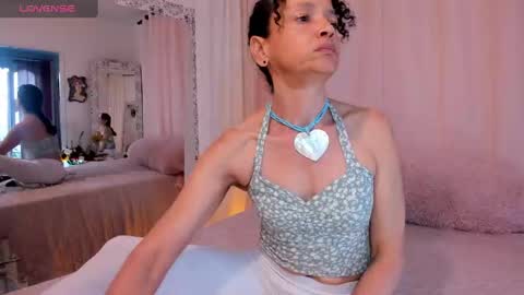 Nadia Cyel online show from February 15, 2025, 9:04 pm