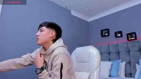 Ares online show from November 5, 2025, 4:56 am