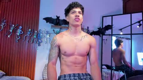 Snapshot of aress444 chatting on October 12, 2025, 1:10 pm aress444 online show from October 12, 2025, 1:10 pm