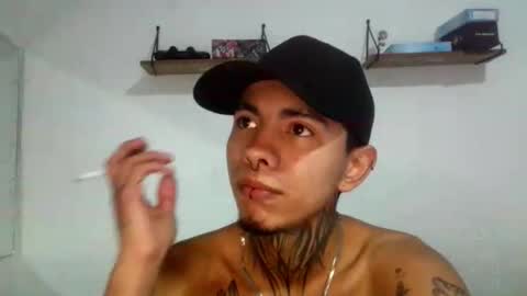 Snapshot of aress_1 chatting on November 26, 2025, 8:37 am Ares online show from November 26, 2025, 8:37 am