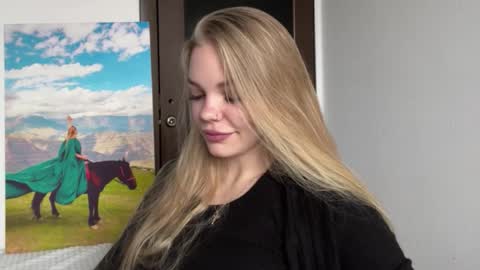 Amelia online show from December 3, 2025, 8:12 am