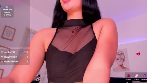 Snapshot of ari_es chatting on January 25, 2025, 6:57 pm Ari online show from January 25, 2025, 6:57 pm