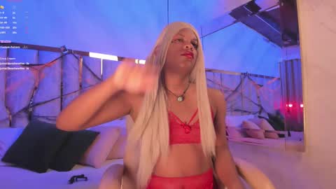 Snapshot of ari_monet chatting on October 29, 2025, 11:45 am ARI online show from October 29, 2025, 11:45 am