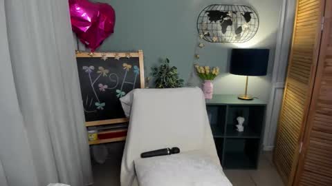 Snapshot of aria69stars chatting on November 14, 2025, 10:03 am aria69stars online show from November 14, 2025, 10:03 am