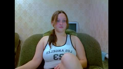 Aria online show from November 13, 2025, 5:50 am