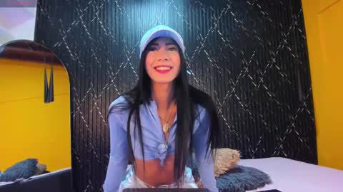 Aria Millers  online show from September 28, 2025, 2:33 pm