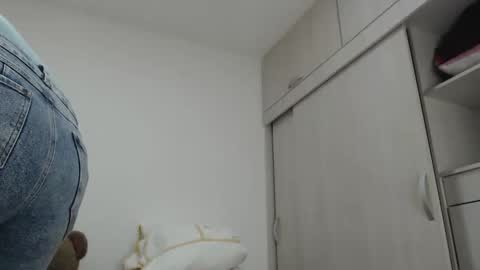 Snapshot of ariacoral chatting on November 10, 2025, 12:59 pm ariacoral online show from November 10, 2025, 12:59 pm