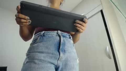 Snapshot of ariacoral chatting on November 27, 2025, 12:18 pm ariacoral online show from November 27, 2025, 12:18 pm