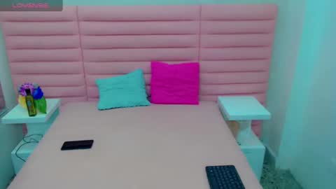Snapshot of ariadna_princes chatting on February 8, 2025, 3:08 am ARIADNA online show from February 8, 2025, 3:08 am