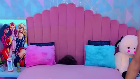 Snapshot of ariadna_princes chatting on December 3, 2025, 5:04 am ARIADNA online show from December 3, 2025, 5:04 am