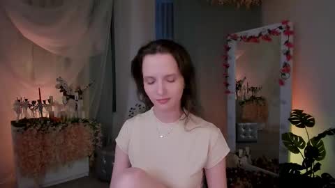 Ariadna online show from February 17, 2025, 2:53 am