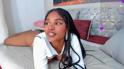 Snapshot of ariafoster chatting on January 31, 2025, 10:10 am Aria Foster online show from January 31, 2025, 10:10 am