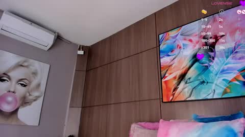 Snapshot of ariafoster chatting on March 10, 2025, 10:26 am Aria Foster online show from March 10, 2025, 10:26 am