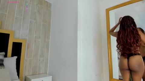 Snapshot of ariafoster chatting on October 30, 2025, 12:12 am Aria Foster online show from October 30, 2025, 12:12 am