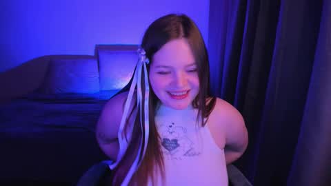 Snapshot of arialane_ chatting on September 20, 2025, 5:25 pm Aria online show from September 20, 2025, 5:25 pm