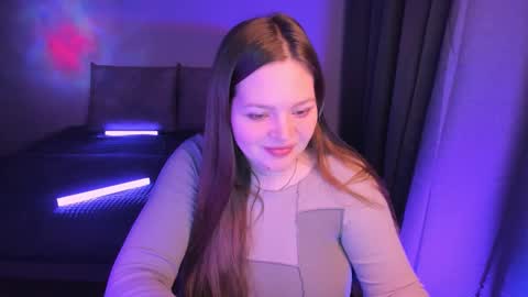 Snapshot of arialane_ chatting on September 28, 2025, 4:23 pm Aria online show from September 28, 2025, 4:23 pm