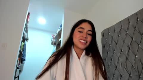 Snapshot of ariamontgomeryyy chatting on December 20, 2024, 9:50 pm Aria Montgomery online show from December 20, 2024, 9:50 pm