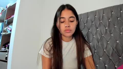 Snapshot of ariamontgomeryyy chatting on January 14, 2025, 4:40 pm Aria Montgomery online show from January 14, 2025, 4:40 pm