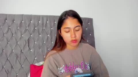 Snapshot of ariamontgomeryyy chatting on September 13, 2025, 3:28 am Aria Montgomery online show from September 13, 2025, 3:28 am