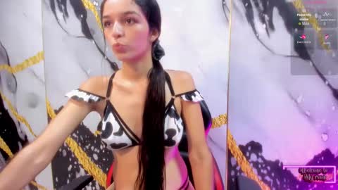 Snapshot of ariana__sweet_ chatting on November 20, 2025, 12:16 pm Ariana online show from November 20, 2025, 12:16 pm