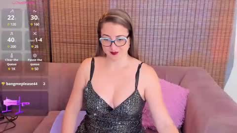 Ariana Cruz online show from December 28, 2024, 1:17 pm