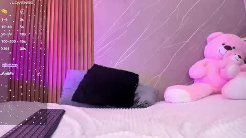 Snapshot of ariana_jhonson11 chatting on September 18, 2025, 12:40 pm Ariana online show from September 18, 2025, 12:40 pm