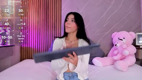 Snapshot of ariana_jhonson11 chatting on October 24, 2025, 1:18 pm Ariana online show from October 24, 2025, 1:18 pm