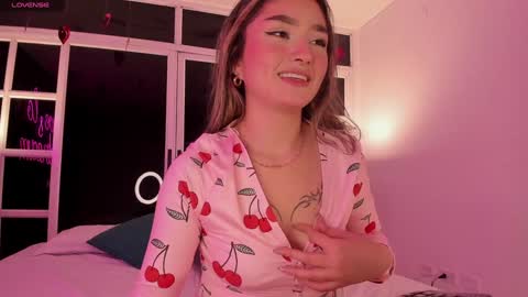 Snapshot of ariana_villada chatting on February 5, 2025, 1:47 am Ari online show from February 5, 2025, 1:47 am