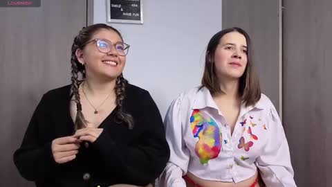 Snapshot of arianablake_11 chatting on December 16, 2025, 12:59 am Ariana online show from December 16, 2025, 12:59 am