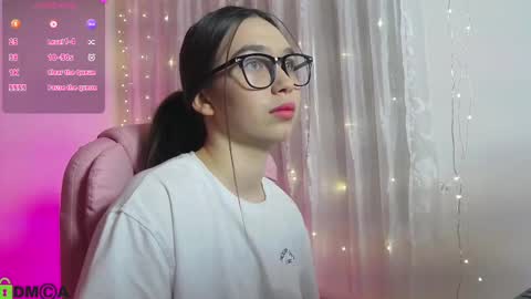 Snapshot of arianahot777 chatting on February 7, 2025, 3:23 am arianahot777 online show from February 7, 2025, 3:23 am