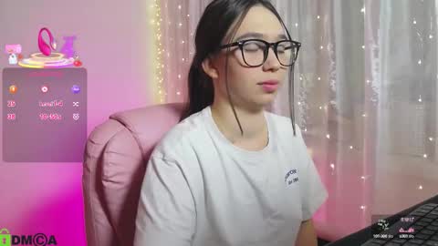 Snapshot of arianahot777 chatting on October 13, 2025, 9:37 pm arianahot777 online show from October 13, 2025, 9:37 pm