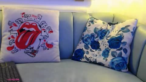 Snapshot of arianasantana chatting on October 26, 2025, 12:44 pm Ari online show from October 26, 2025, 12:44 pm