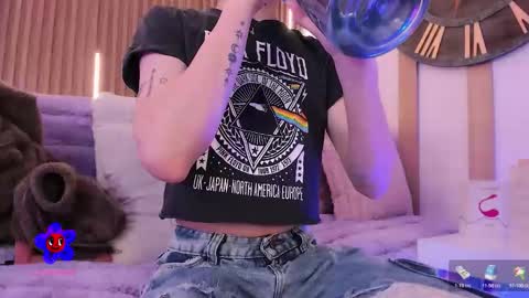 Snapshot of arianasantana chatting on November 15, 2025, 1:07 pm Ari online show from November 15, 2025, 1:07 pm