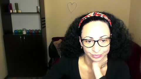 Snapshot of arianna_tifany chatting on January 4, 2025, 12:27 pm Arianna online show from January 4, 2025, 12:27 pm
