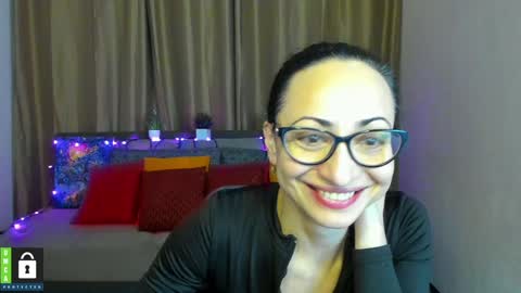 Snapshot of arianna_tifany chatting on January 17, 2025, 6:26 am Arianna online show from January 17, 2025, 6:26 am