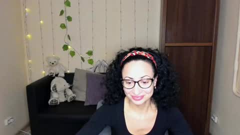 Snapshot of arianna_tifany chatting on January 21, 2025, 6:55 pm Arianna online show from January 21, 2025, 6:55 pm
