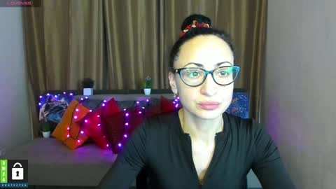 Snapshot of arianna_tifany chatting on January 23, 2025, 12:30 pm Arianna online show from January 23, 2025, 12:30 pm