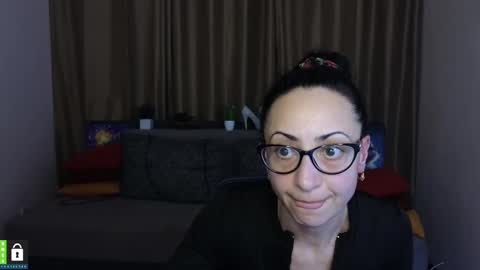 Snapshot of arianna_tifany chatting on March 3, 2025, 3:08 am Arianna online show from March 3, 2025, 3:08 am