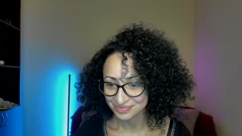Snapshot of arianna_tifany chatting on March 6, 2025, 9:42 pm Arianna online show from March 6, 2025, 9:42 pm