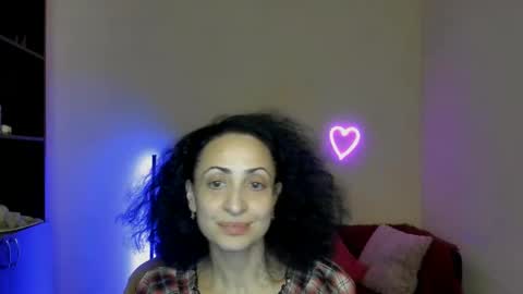 Snapshot of arianna_tifany chatting on March 10, 2025, 5:33 am Arianna online show from March 10, 2025, 5:33 am