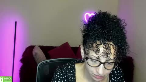 Snapshot of arianna_tifany chatting on September 16, 2025, 5:36 pm Arianna online show from September 16, 2025, 5:36 pm