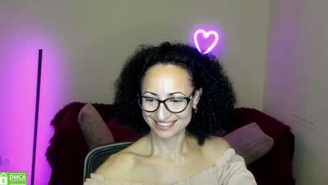 Snapshot of arianna_tifany chatting on September 23, 2025, 6:44 pm Arianna online show from September 23, 2025, 6:44 pm