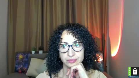 Snapshot of arianna_tifany chatting on November 12, 2025, 6:30 pm Arianna online show from November 12, 2025, 6:30 pm