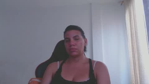 ariannaloovel online show from December 5, 2024, 9:17 pm