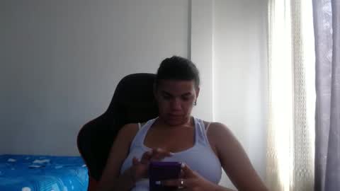 ariannaloovel online show from January 9, 2025, 7:08 pm